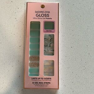 **MOVING SALE EVERYTHING MUST GO WILL ACCEPT MOST OFFERS** Dashing Diva Nails